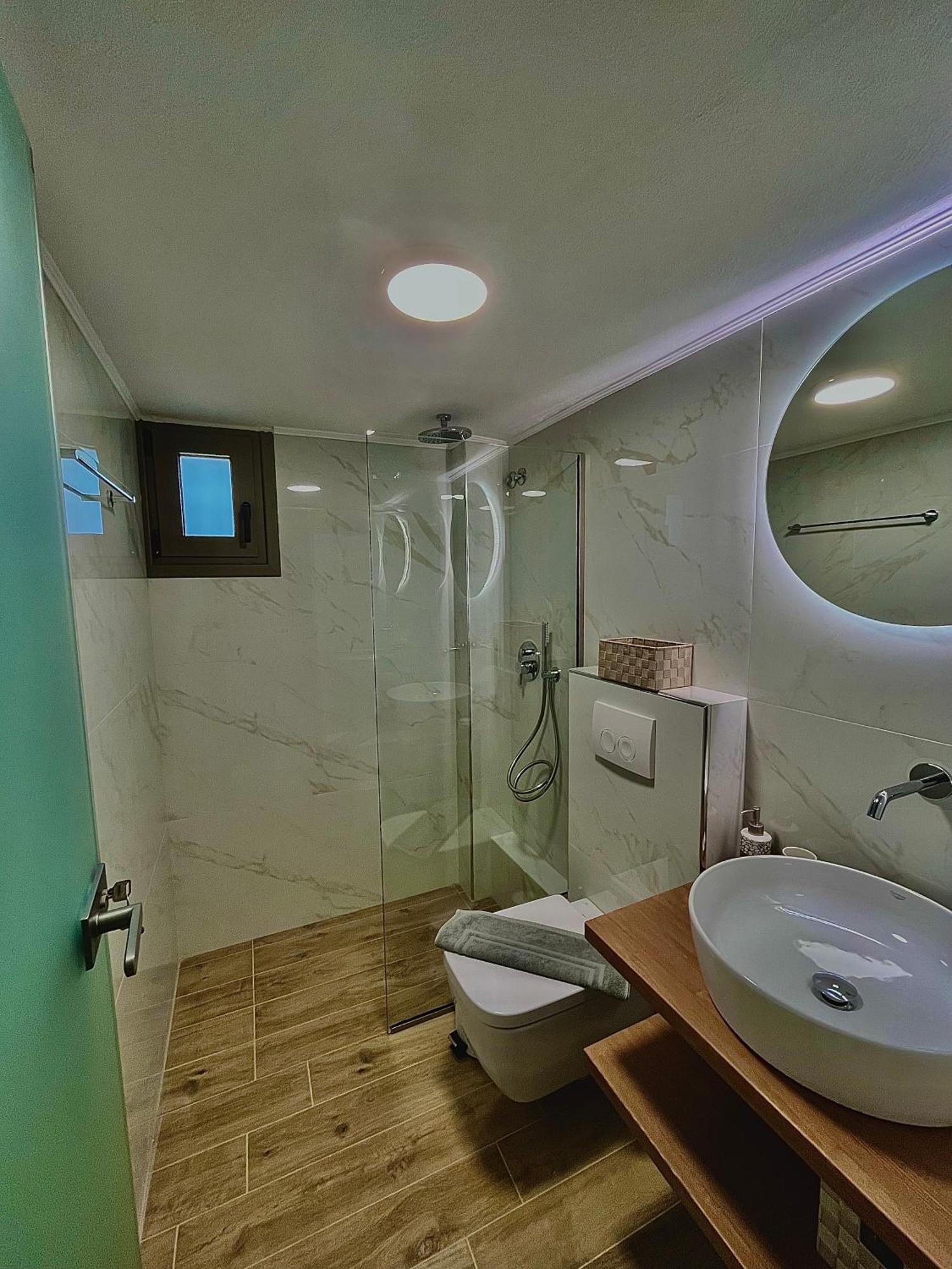 Voula Pansion Kardamyli Exterior foto