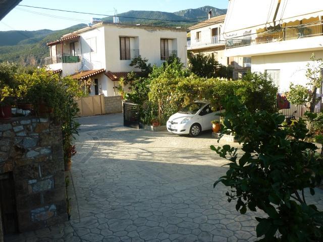 Voula Pansion Kardamyli Exterior foto